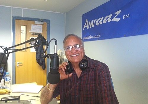 Rahi Bains Presenting my radio show Kinare Kinare at Awaazfm Southampton
